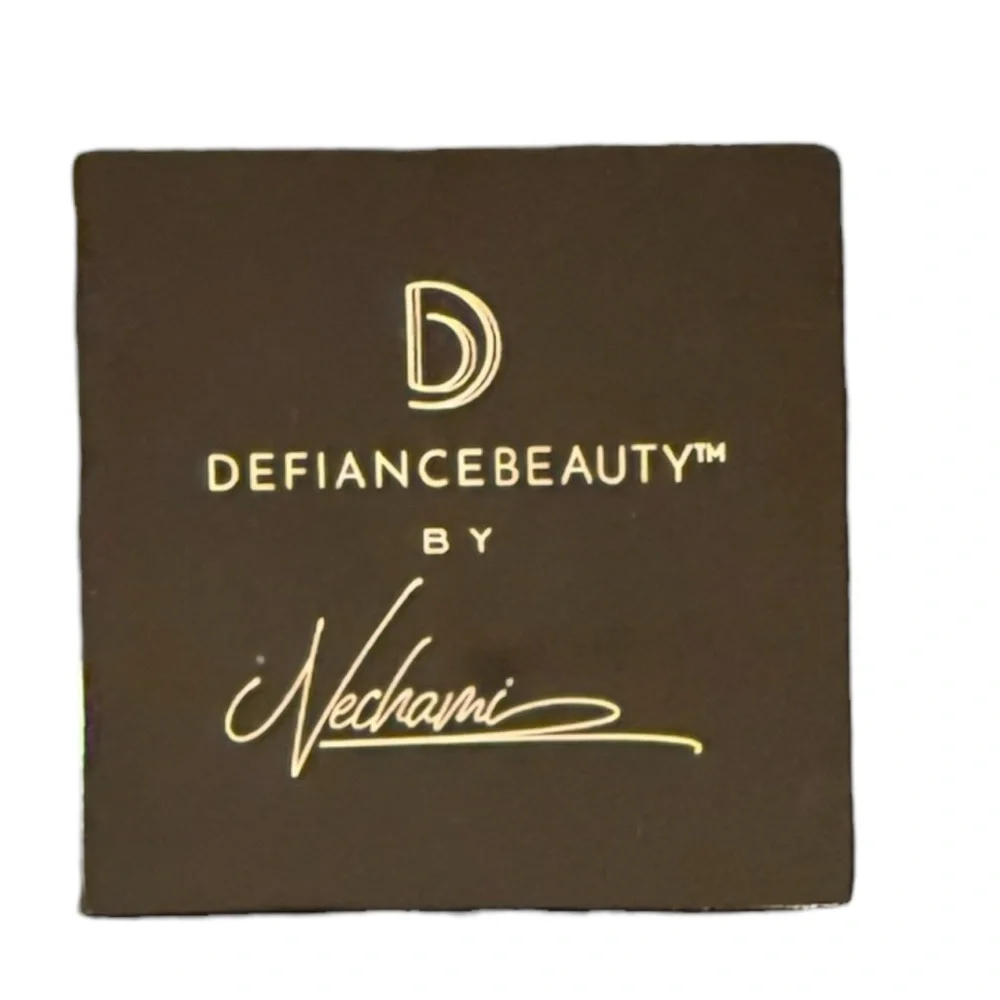 DEFIANCEBEAUTY Satin Sovereign Bronzer in Goddess Glow Terracotta Travel Size